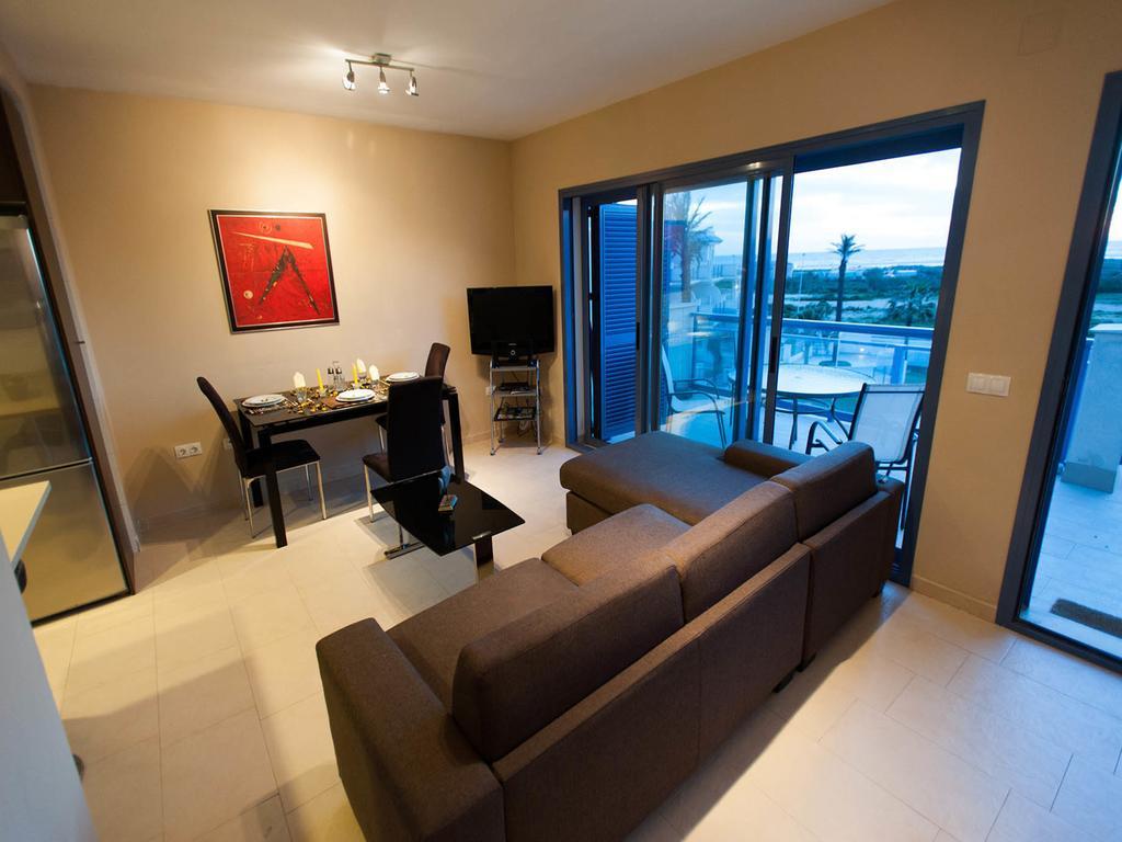 Livingtarifa Apartamento La Isla Apartment Luaran gambar