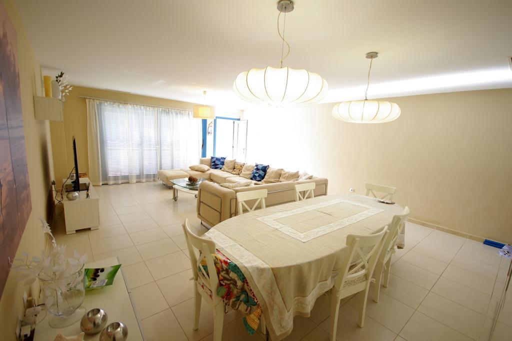 Livingtarifa Apartamento La Isla Apartment Luaran gambar