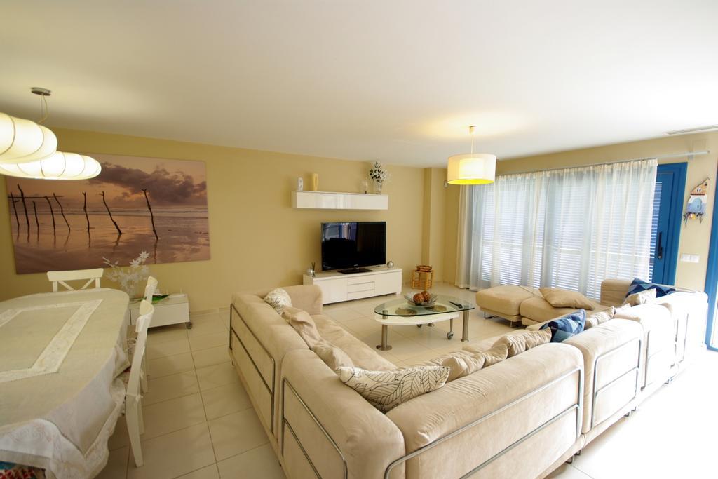 Livingtarifa Apartamento La Isla Apartment Luaran gambar